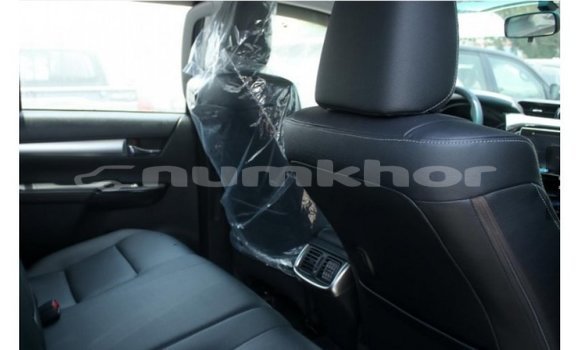 Buy Import Toyota Hilux Other Car in Import - Dubai in Bumthang Buy Import Toyota Hilux Other Car in Import - Dubai in Bumthang