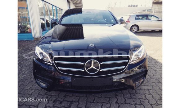 Buy Import Mercedes-Benz 200 Black Car in Import - Dubai in Bumthang Buy Import Mercedes-Benz 200 Black Car in Import - Dubai in Bumthang