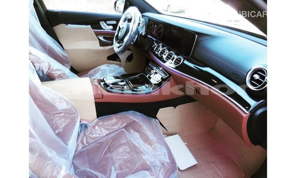 Buy Import Mercedes-Benz 200 Black Car in Import - Dubai in Bumthang Buy Import Mercedes-Benz 200 Black Car in Import - Dubai in Bumthang