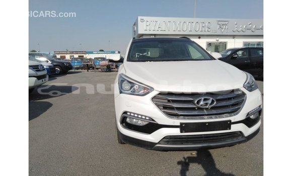 Buy Import Hyundai Santa Fe White Car in Import - Dubai in Bumthang Buy Import Hyundai Santa Fe White Car in Import - Dubai in Bumthang