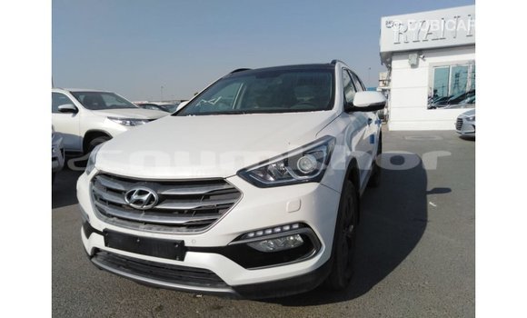 Buy Import Hyundai Santa Fe White Car in Import - Dubai in Bumthang Buy Import Hyundai Santa Fe White Car in Import - Dubai in Bumthang