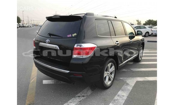 Buy Import Toyota Highlander Black Car in Import - Dubai in Bumthang Buy Import Toyota Highlander Black Car in Import - Dubai in Bumthang