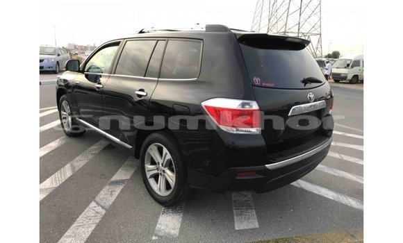 Buy Import Toyota Highlander Black Car in Import - Dubai in Bumthang Buy Import Toyota Highlander Black Car in Import - Dubai in Bumthang