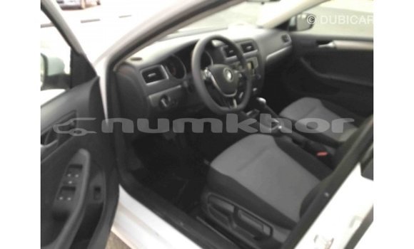 Buy Import Volkswagen Jetta White Car in Import - Dubai in Bumthang Buy Import Volkswagen Jetta White Car in Import - Dubai in Bumthang