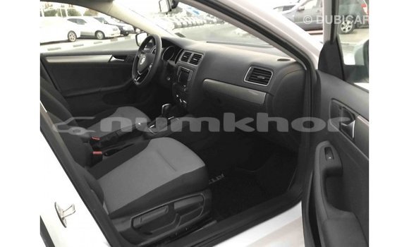 Buy Import Volkswagen Jetta White Car in Import - Dubai in Bumthang Buy Import Volkswagen Jetta White Car in Import - Dubai in Bumthang