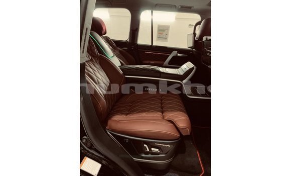 Buy Import Toyota Land Cruiser Black Car in Import - Dubai in Bumthang Buy Import Toyota Land Cruiser Black Car in Import - Dubai in Bumthang