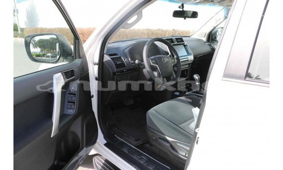 Buy Import Toyota Prado White Car in Import - Dubai in Bumthang Buy Import Toyota Prado White Car in Import - Dubai in Bumthang