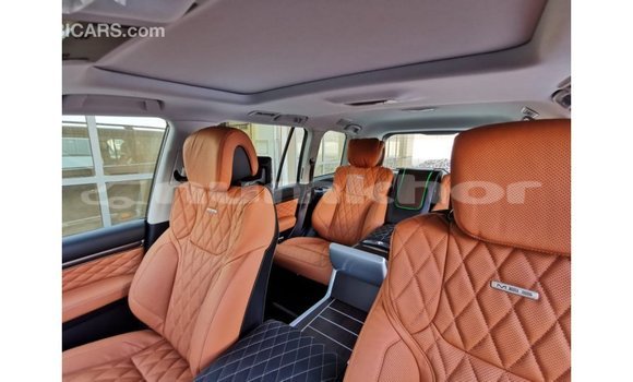 Buy Import Toyota Land Cruiser Black Car in Import - Dubai in Bumthang Buy Import Toyota Land Cruiser Black Car in Import - Dubai in Bumthang