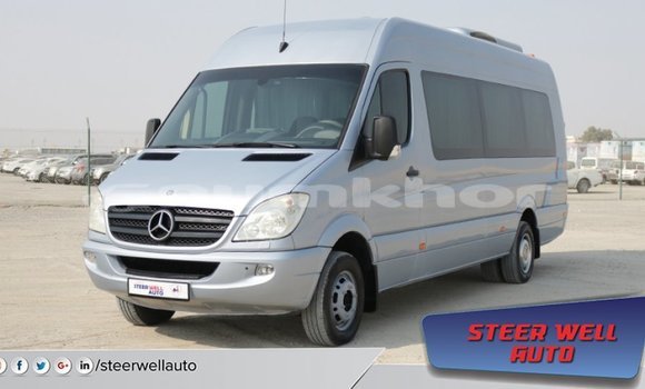 Buy Import Mercedes-Benz 190 Other Car in Import - Dubai in Bumthang Buy Import Mercedes-Benz 190 Other Car in Import - Dubai in Bumthang