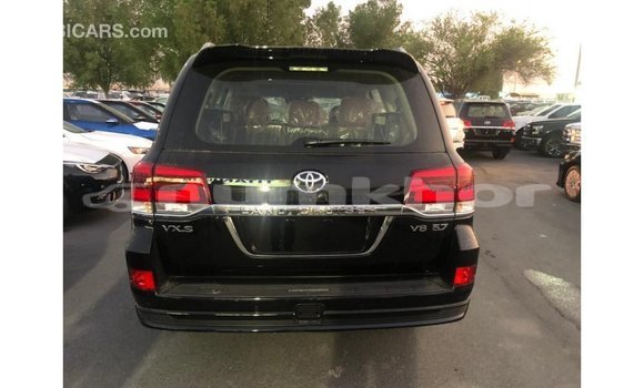 Buy Import Toyota Land Cruiser Black Car in Import - Dubai in Bumthang Buy Import Toyota Land Cruiser Black Car in Import - Dubai in Bumthang