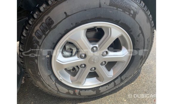 Buy Import Mitsubishi L200 Black Car in Import - Dubai in Bumthang Buy Import Mitsubishi L200 Black Car in Import - Dubai in Bumthang