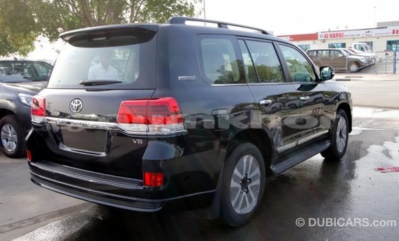 Buy Import Toyota Land Cruiser Black Car in Import - Dubai in Bumthang Buy Import Toyota Land Cruiser Black Car in Import - Dubai in Bumthang