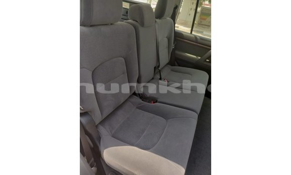 Buy Import Toyota Land Cruiser Black Car in Import - Dubai in Bumthang Buy Import Toyota Land Cruiser Black Car in Import - Dubai in Bumthang