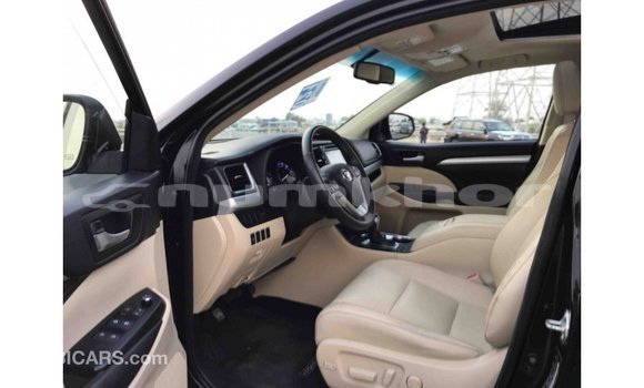 Buy Import Toyota Highlander Black Car in Import - Dubai in Bumthang Buy Import Toyota Highlander Black Car in Import - Dubai in Bumthang