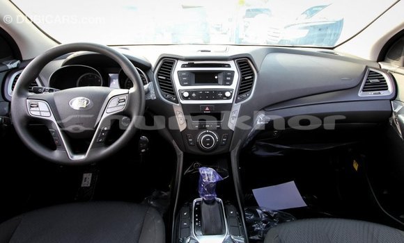 Buy Import Hyundai Santa Fe White Car in Import - Dubai in Bumthang Buy Import Hyundai Santa Fe White Car in Import - Dubai in Bumthang