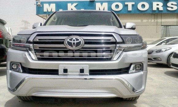 Buy Import Toyota Land Cruiser Other Car in Import - Dubai in Bumthang Buy Import Toyota Land Cruiser Other Car in Import - Dubai in Bumthang