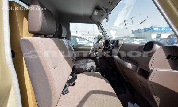 Buy Import Toyota Land Cruiser Beige Car in Import - Dubai in Bumthang Buy Import Toyota Land Cruiser Beige Car in Import - Dubai in Bumthang