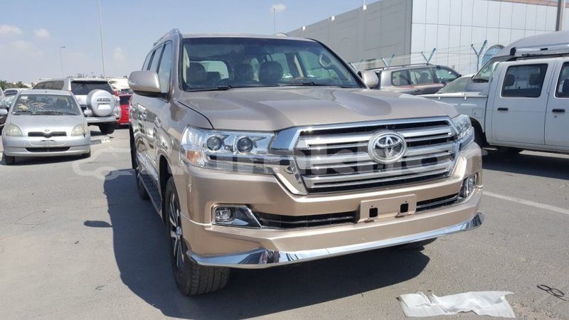 Big with watermark toyota land cruiser bumthang import dubai 1780