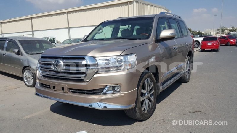Big with watermark toyota land cruiser bumthang import dubai 1780