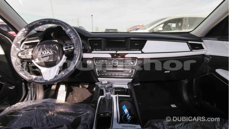 Big with watermark kia cadenza bumthang import dubai 1784