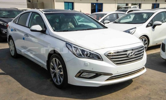 Buy Import Hyundai Sonata White Car in Import - Dubai in Bumthang Buy Import Hyundai Sonata White Car in Import - Dubai in Bumthang