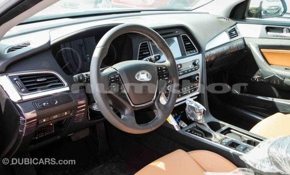 Buy Import Hyundai Sonata White Car in Import - Dubai in Bumthang Buy Import Hyundai Sonata White Car in Import - Dubai in Bumthang