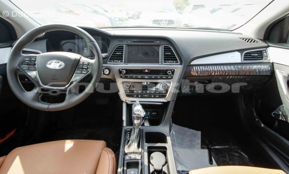 Buy Import Hyundai Sonata White Car in Import - Dubai in Bumthang Buy Import Hyundai Sonata White Car in Import - Dubai in Bumthang