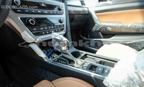 Buy Import Hyundai Sonata White Car in Import - Dubai in Bumthang Buy Import Hyundai Sonata White Car in Import - Dubai in Bumthang