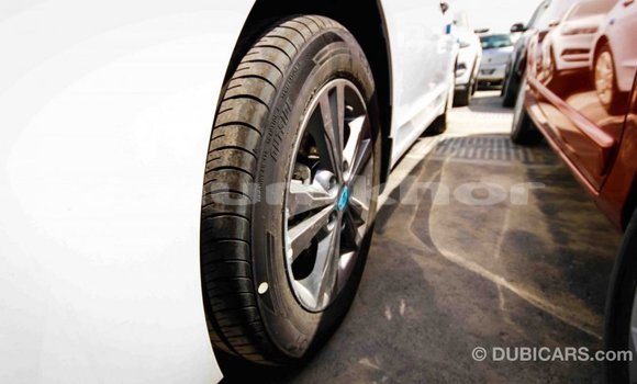 Buy Import Hyundai Elantra White Car in Import - Dubai in Bumthang Buy Import Hyundai Elantra White Car in Import - Dubai in Bumthang