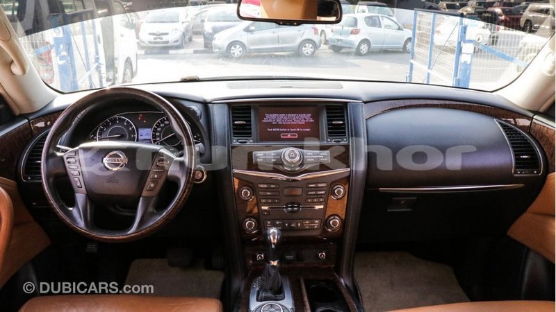 Big with watermark nissan patrol bumthang import dubai 1800