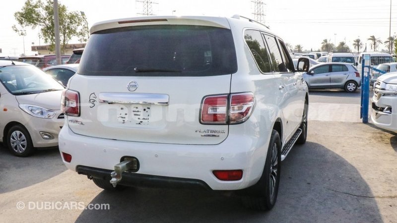 Big with watermark nissan patrol bumthang import dubai 1800