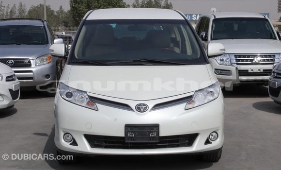 Buy Import Toyota Previa White Car in Import - Dubai in Bumthang Buy Import Toyota Previa White Car in Import - Dubai in Bumthang