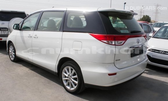 Buy Import Toyota Previa White Car in Import - Dubai in Bumthang Buy Import Toyota Previa White Car in Import - Dubai in Bumthang