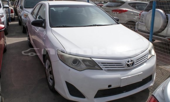 Buy Import Toyota Camry White Car in Import - Dubai in Bumthang Buy Import Toyota Camry White Car in Import - Dubai in Bumthang