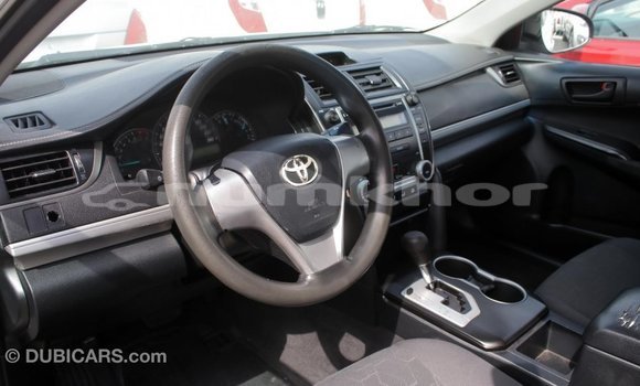 Buy Import Toyota Camry White Car in Import - Dubai in Bumthang Buy Import Toyota Camry White Car in Import - Dubai in Bumthang