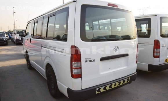 Buy Import Toyota Hiace White Car in Import - Dubai in Bumthang Buy Import Toyota Hiace White Car in Import - Dubai in Bumthang