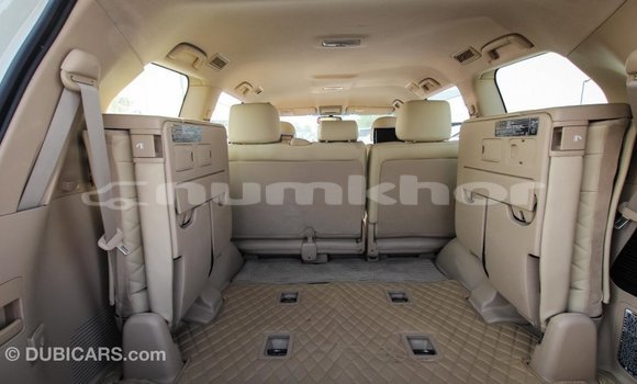 Buy Import Toyota Land Cruiser White Car in Import - Dubai in Bumthang Buy Import Toyota Land Cruiser White Car in Import - Dubai in Bumthang