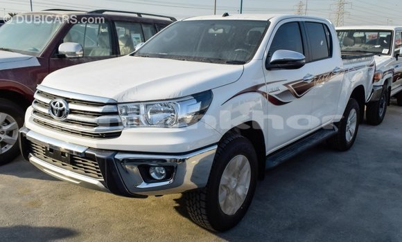 Buy Import Toyota Hilux White Car in Import - Dubai in Bumthang Buy Import Toyota Hilux White Car in Import - Dubai in Bumthang