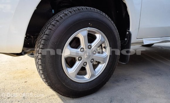 Buy Import Mitsubishi L200 White Car in Import - Dubai in Bumthang Buy Import Mitsubishi L200 White Car in Import - Dubai in Bumthang