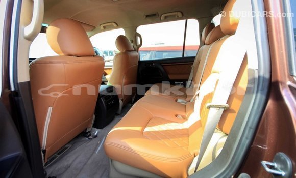 Buy Import Toyota Land Cruiser Brown Car in Import - Dubai in Bumthang Buy Import Toyota Land Cruiser Brown Car in Import - Dubai in Bumthang