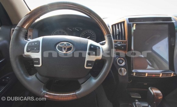 Buy Import Toyota Land Cruiser Brown Car in Import - Dubai in Bumthang Buy Import Toyota Land Cruiser Brown Car in Import - Dubai in Bumthang