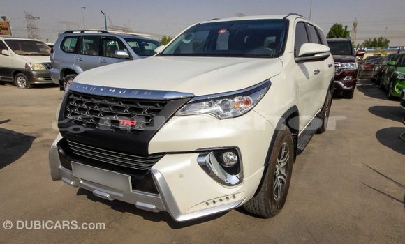 Buy Import Toyota Fortuner White Car in Import - Dubai in Bumthang Buy Import Toyota Fortuner White Car in Import - Dubai in Bumthang