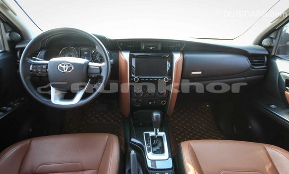 Buy Import Toyota Fortuner White Car in Import - Dubai in Bumthang Buy Import Toyota Fortuner White Car in Import - Dubai in Bumthang