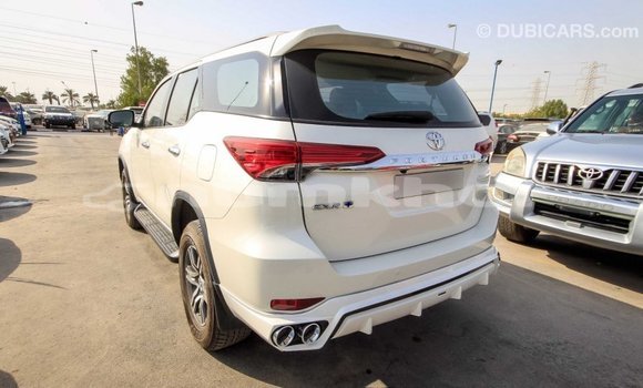 Buy Import Toyota Fortuner White Car in Import - Dubai in Bumthang Buy Import Toyota Fortuner White Car in Import - Dubai in Bumthang