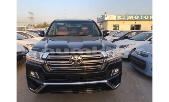 Buy Import Toyota Land Cruiser Black Car in Import - Dubai in Bumthang Buy Import Toyota Land Cruiser Black Car in Import - Dubai in Bumthang
