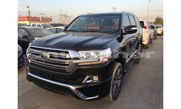 Buy Import Toyota Land Cruiser Black Car in Import - Dubai in Bumthang Buy Import Toyota Land Cruiser Black Car in Import - Dubai in Bumthang