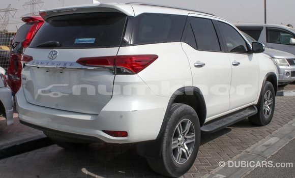 Buy Import Toyota Fortuner White Car in Import - Dubai in Bumthang Buy Import Toyota Fortuner White Car in Import - Dubai in Bumthang