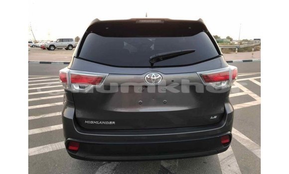 Buy Import Toyota Highlander Other Car in Import - Dubai in Bumthang Buy Import Toyota Highlander Other Car in Import - Dubai in Bumthang