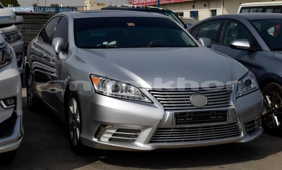 Buy Import Lexus ES Other Car in Import - Dubai in Bumthang Buy Import Lexus ES Other Car in Import - Dubai in Bumthang