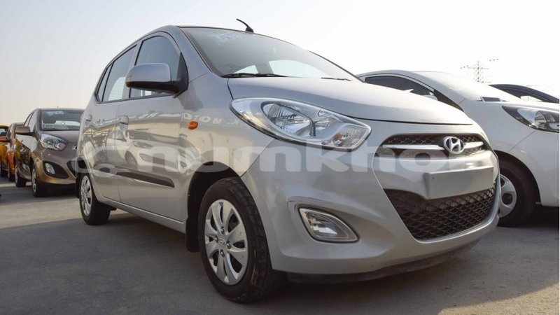 Big with watermark hyundai i10 bumthang import dubai 1865